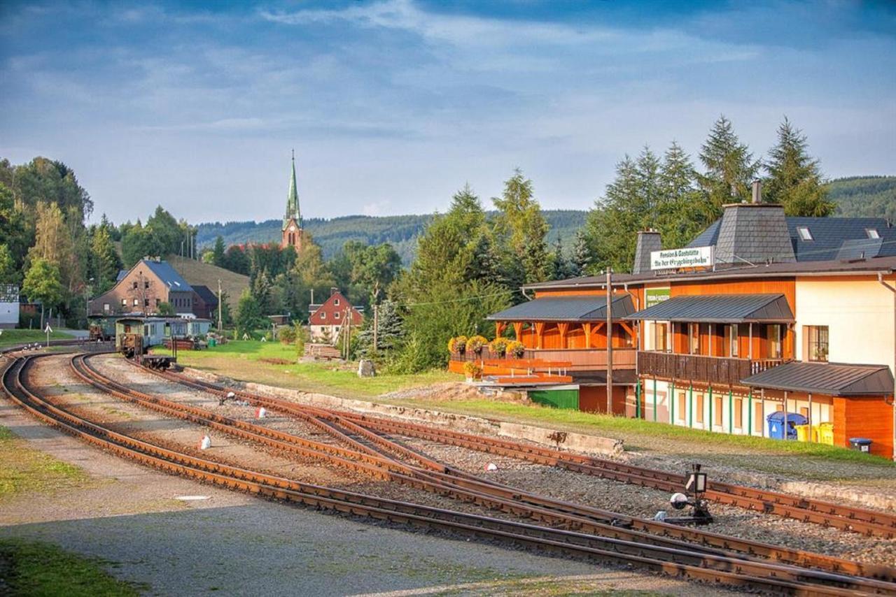 Pension An Der Erzgebirgsbahn Oberwiesenthal Ngoại thất bức ảnh